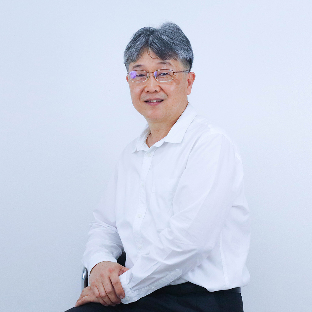 ผู้ช่วยศาสตราจารย์ พรชัย หลายพสุ